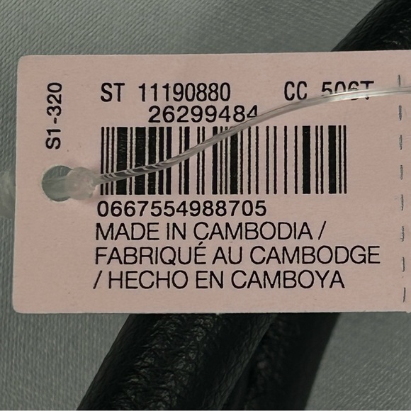 Victorias Secret VS Tote Shoulder Bag Size M Snap Flowers Tulle Pink Black NWT - Picture 13 of 13